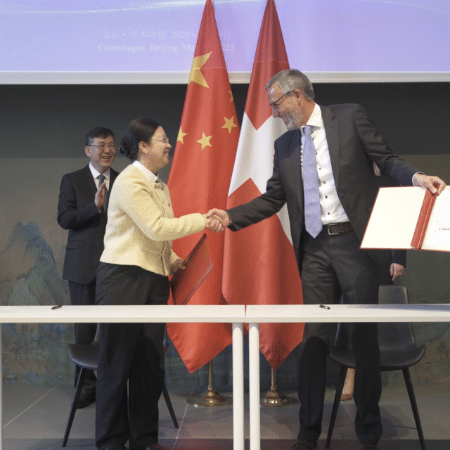 Clean – the Danish national cluster for water and environmental technology – has signed a Memorandum of Understanding (MoU) with the University of Chinese Academy of Sciences (UCAS). The agreement marks the beginning of a five-year strategic partnership to establish new innovation clusters in China, aimed at accelerating solutions within environment, climate, and green transformation.
